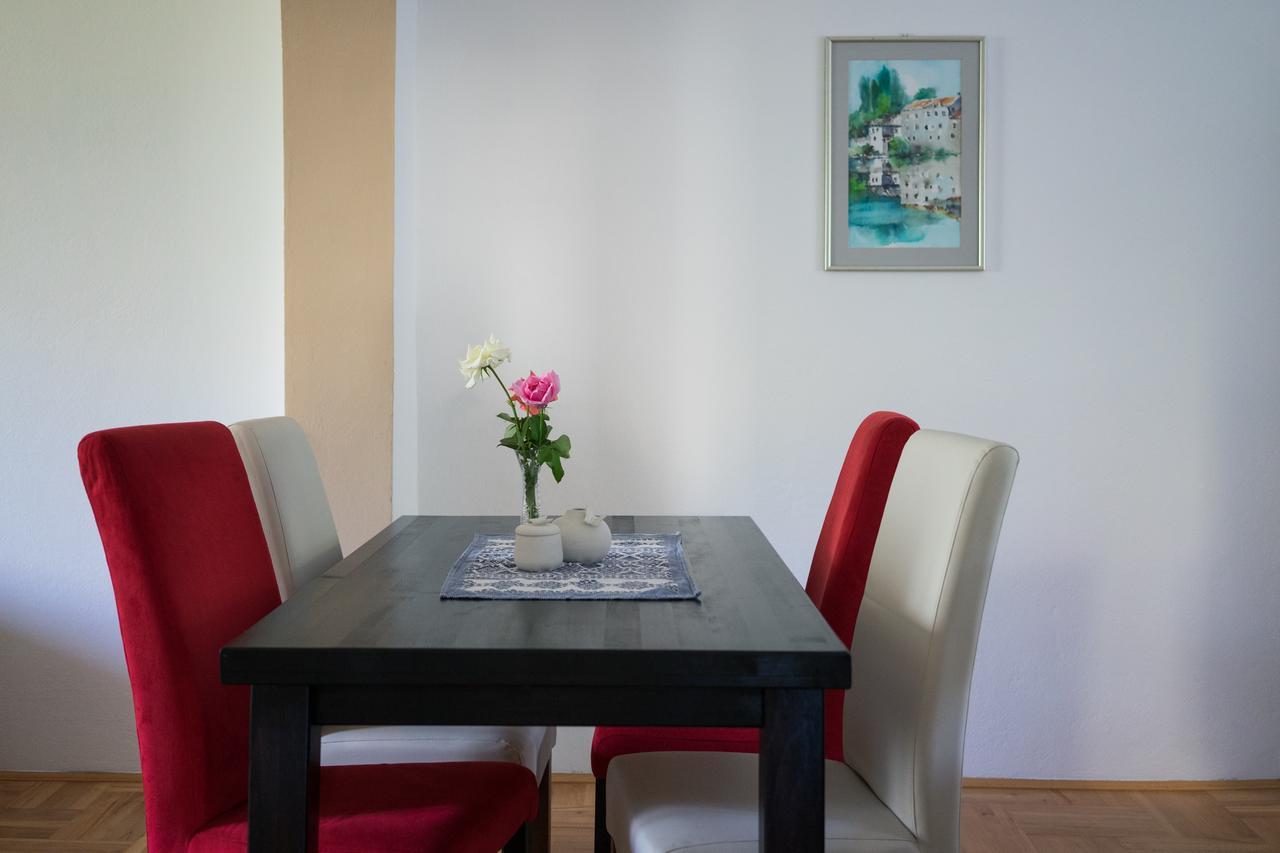 Apartment Maric Требинє Екстер'єр фото